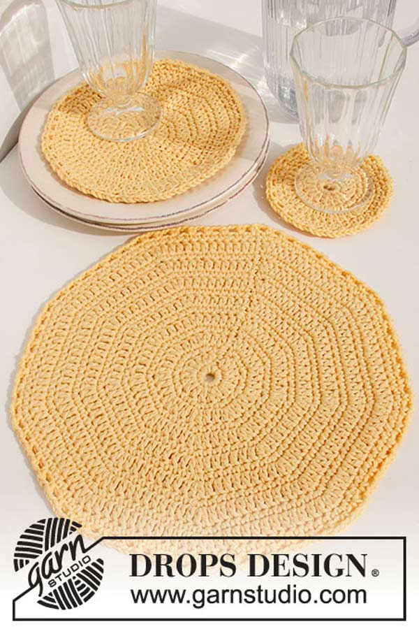 0-1496 Lunch in the Sun