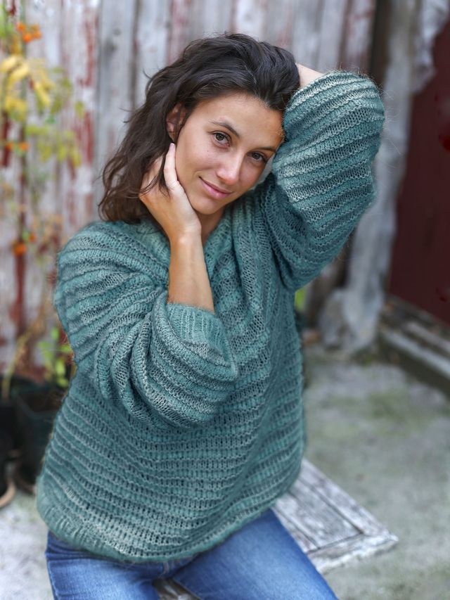 MELT sweater petrol