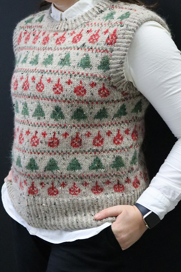 104-07 Jultræ vest