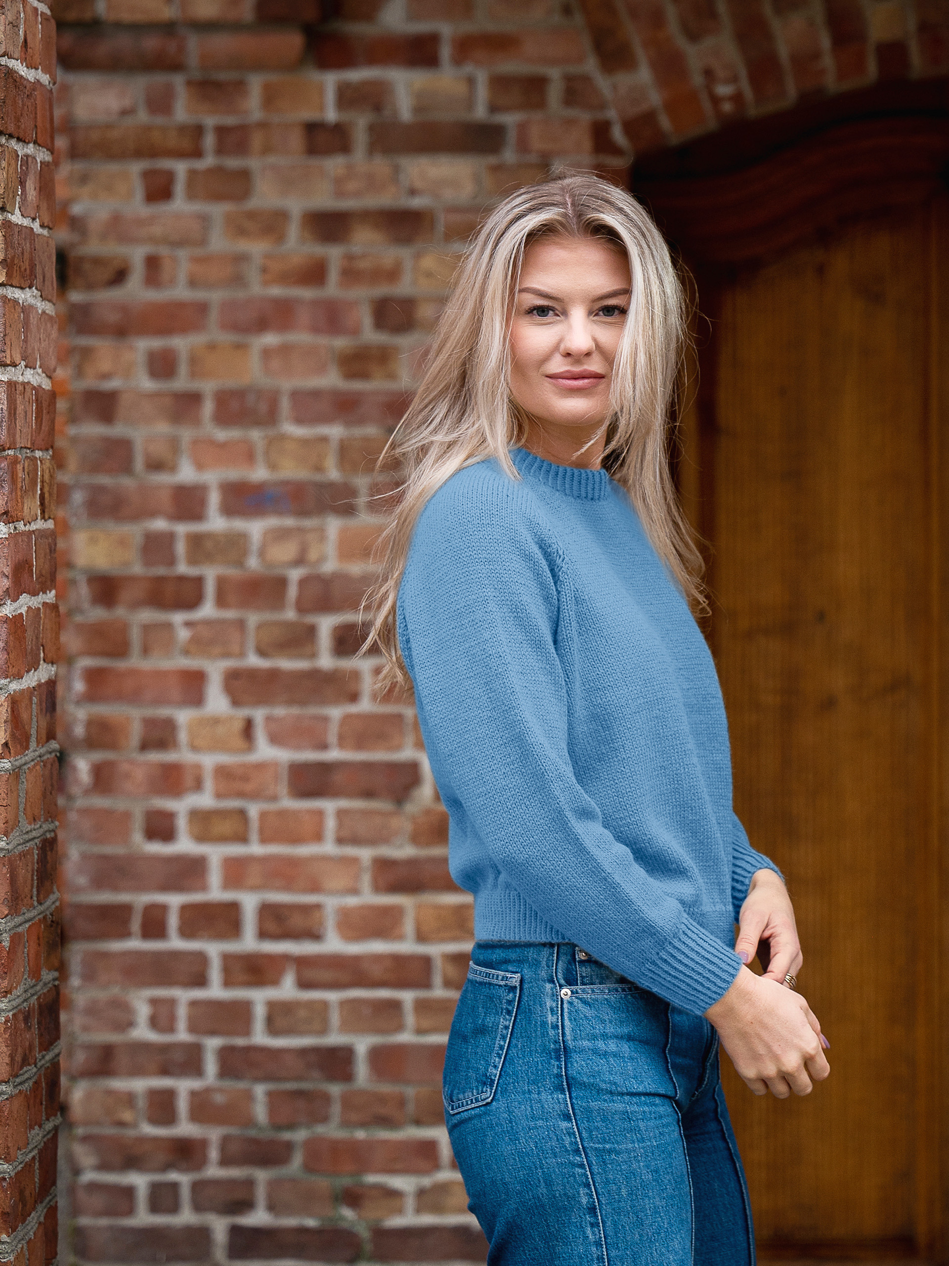 118-01b Ultimate genser