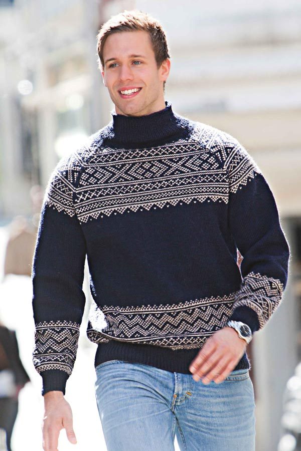 1206-12 Sweater med Raglan