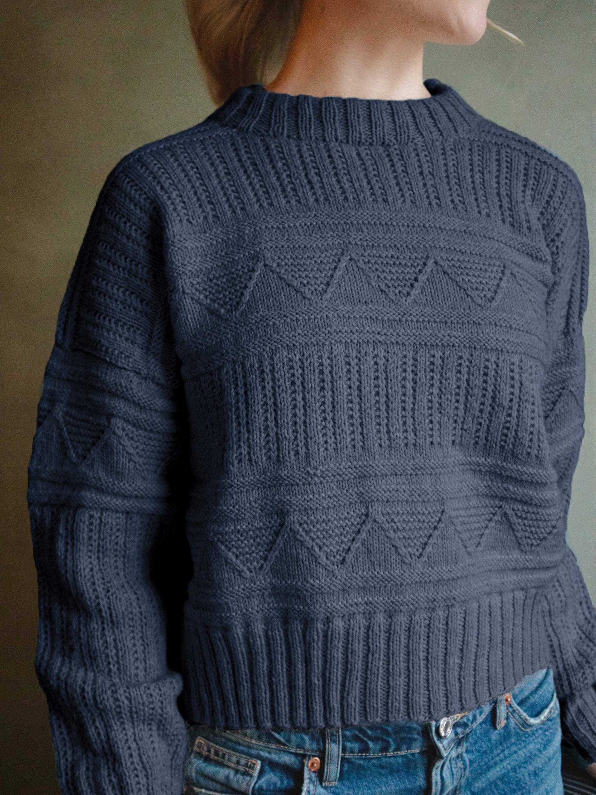 125-04J Dagmar genser cropped (stay)