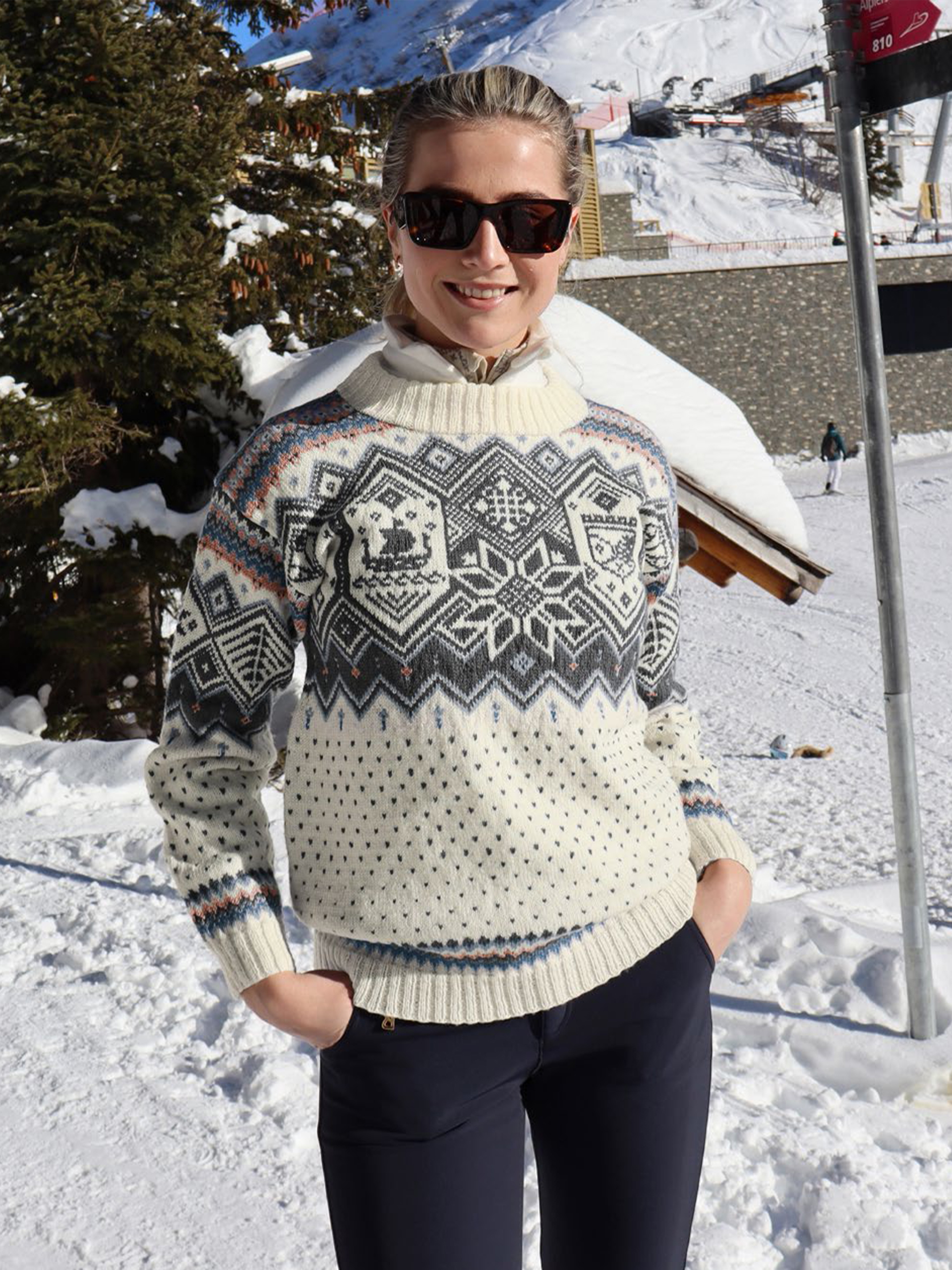 126-05b VM genser Trondheim 2025 (Alpakka Wool)