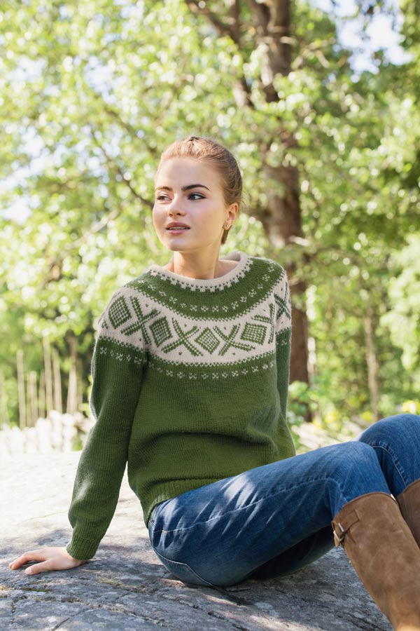 370-15 Cortina sweater oliven