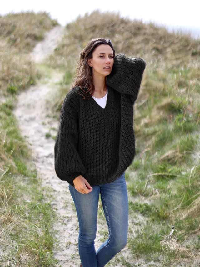 323S-01r BY BELL sweater