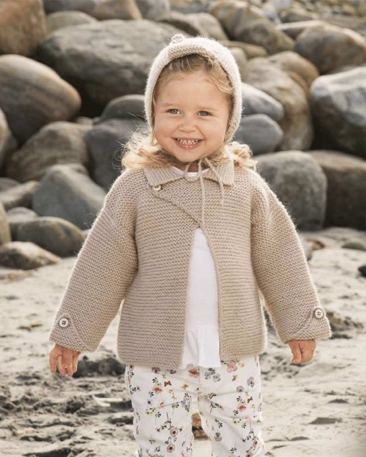 1617-02 Tjorven Jakke og hue i riller