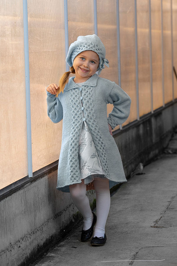 1825-1 Fia kåbe og hue lys petrol