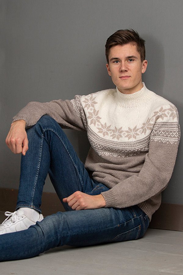 1904-8b Setesdal sweater