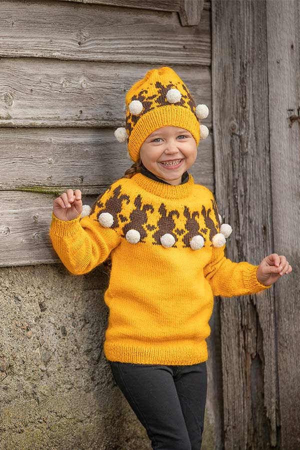 1906-1 Harepus sweater og hue