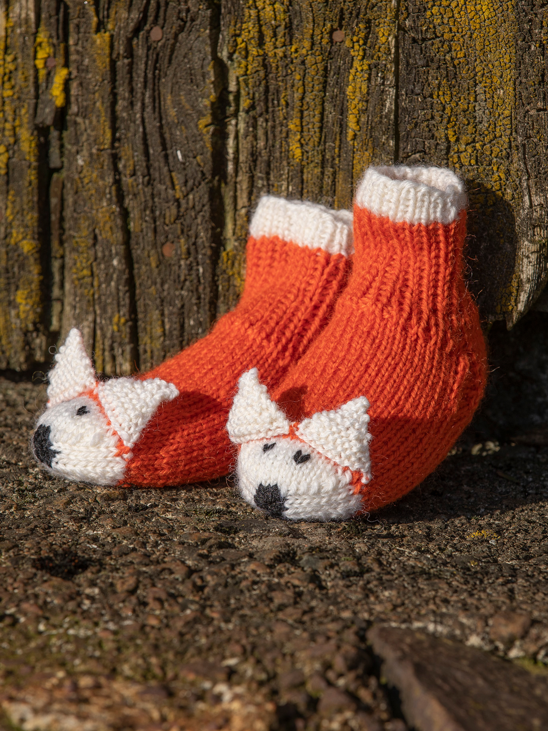 1908-6 Mikkel rev sokken