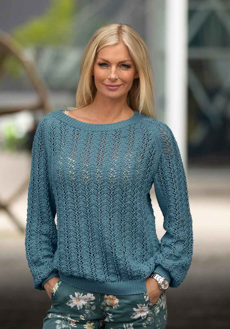 1915-3 Merethe sweater petroleum