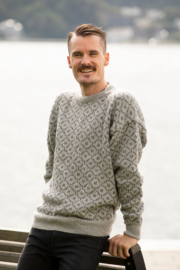 1921-10 Elling Sweater