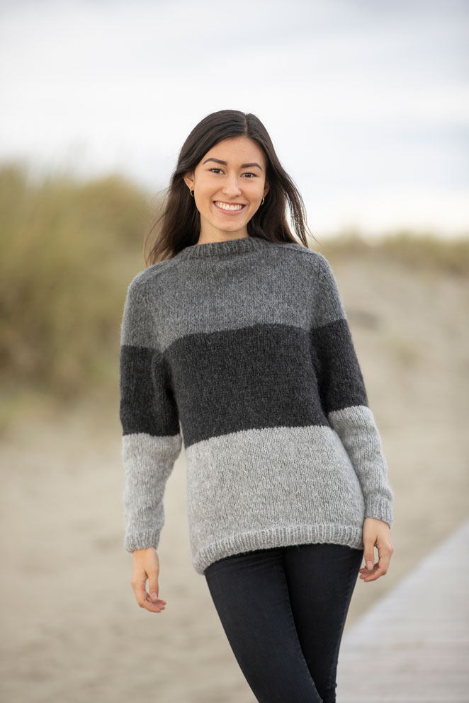 1923-3 Dans sweater grå