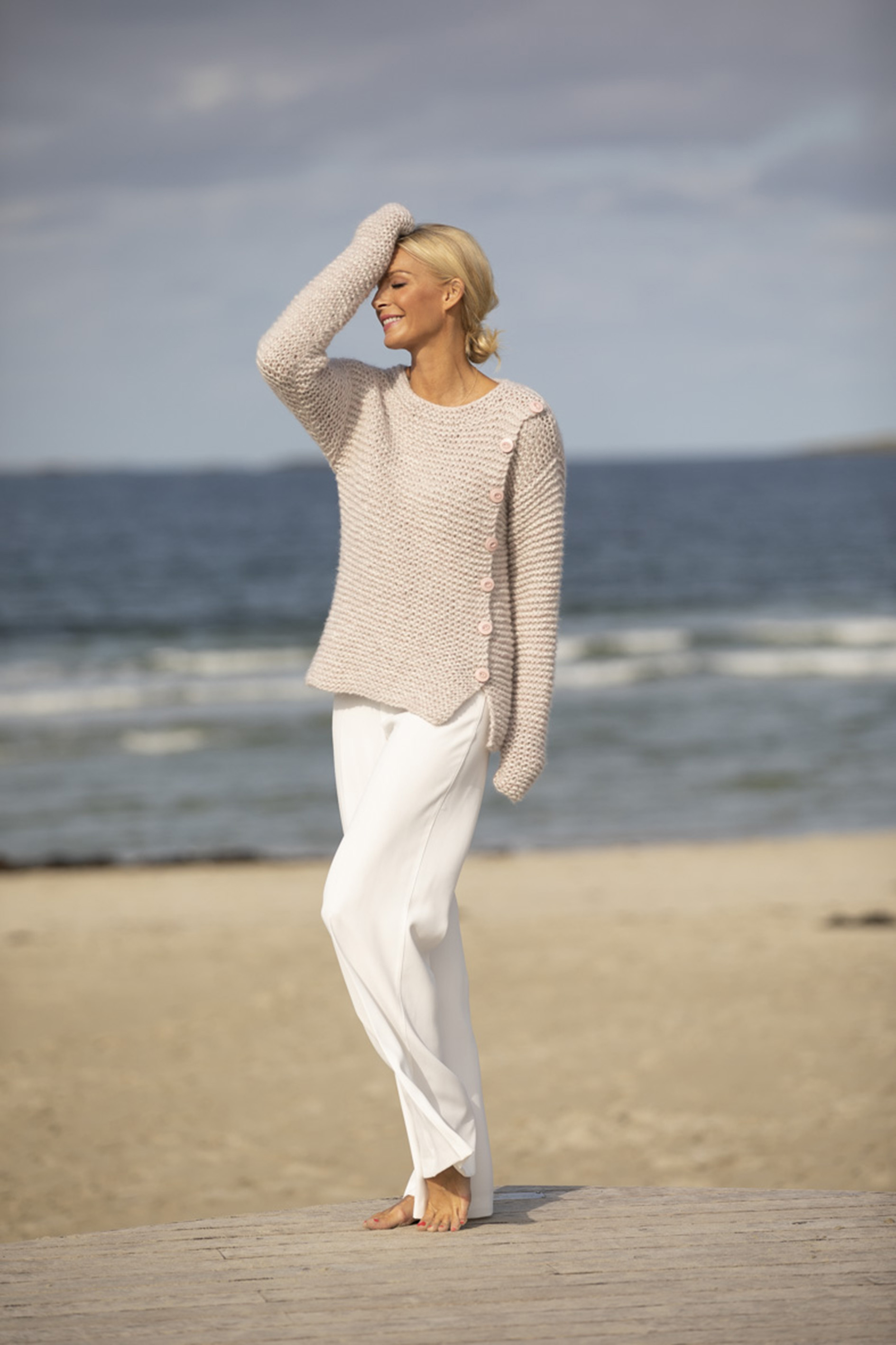 1923-7 Liv sweater eller jakke