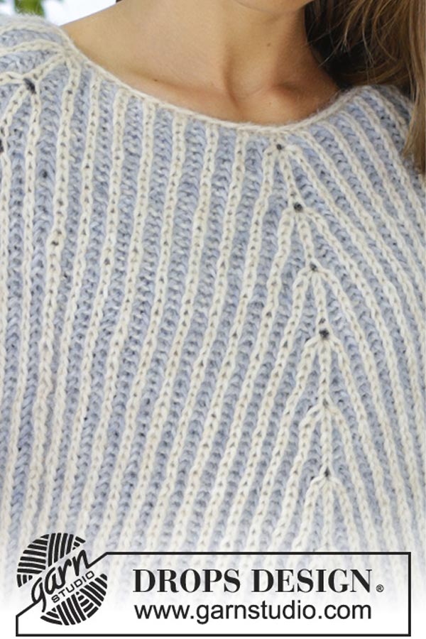 194-13 Sea air poncho sweater