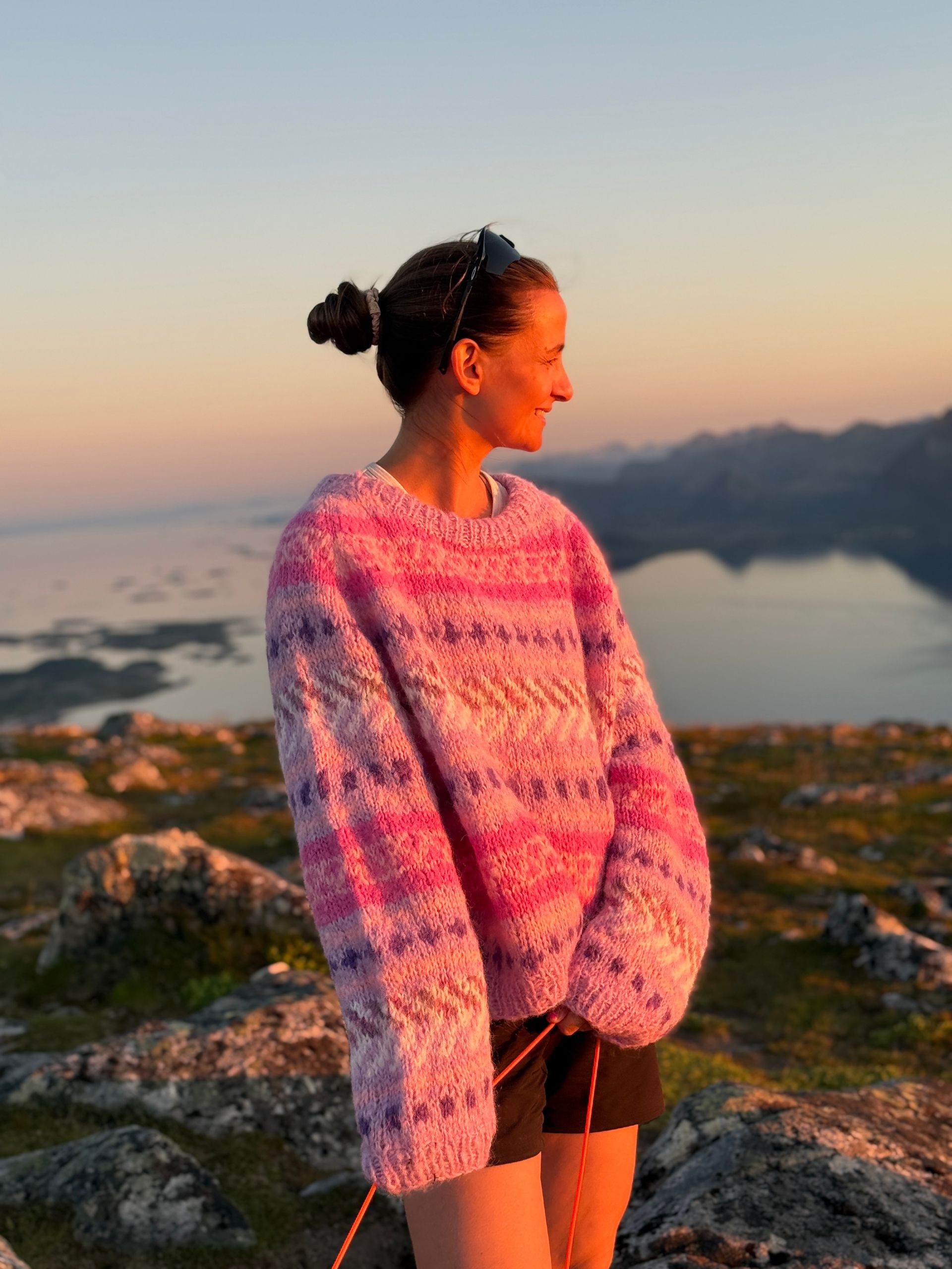 IR 02-06c Hanami raglansweater (Soft)