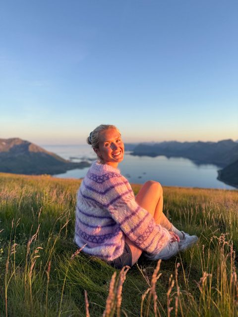 IR 02-06b Hanami raglansweater (Soft)