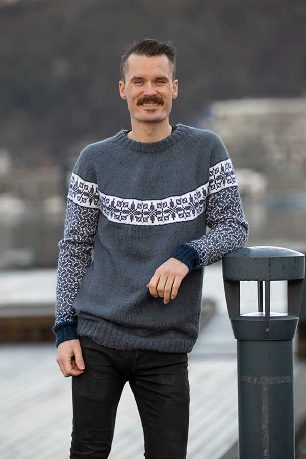 2004-9 Barcelona Sweater