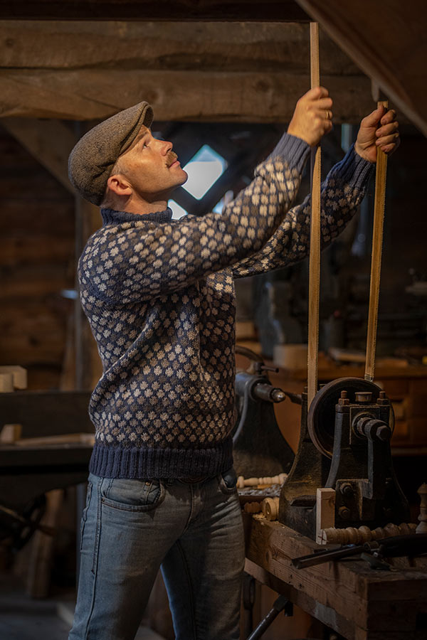 2020-2e Oppfinner sweater