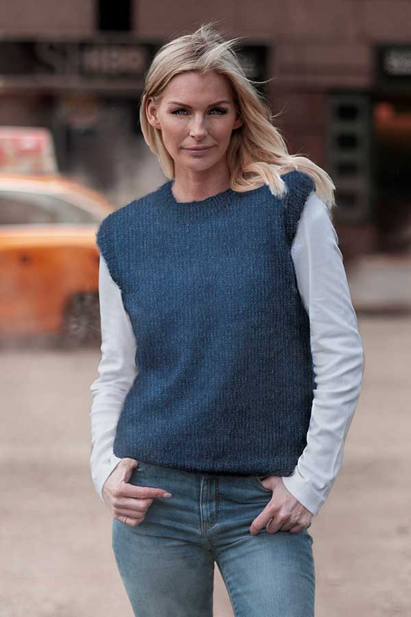 2025-1 Cara vest kongeblå