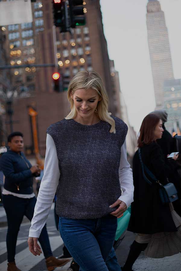 2025-1f Cara vest marine