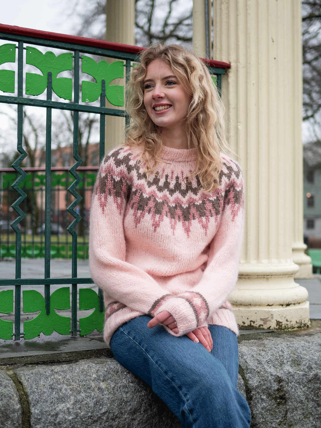 2138-10f Farfar genser