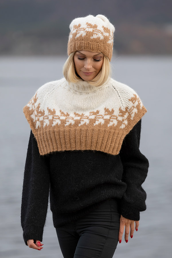 2033-8 Lykke hals og hue