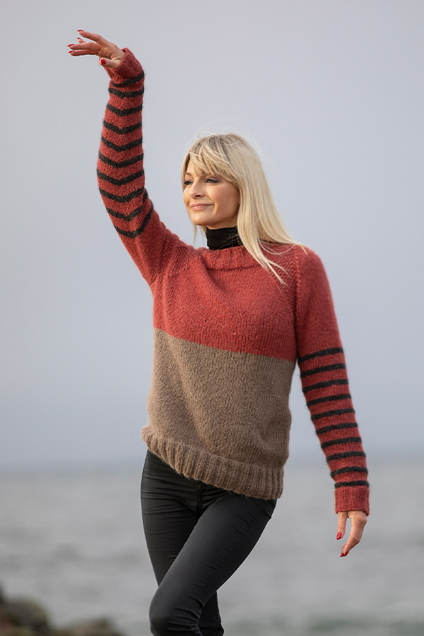 2035-8 Varme sweater