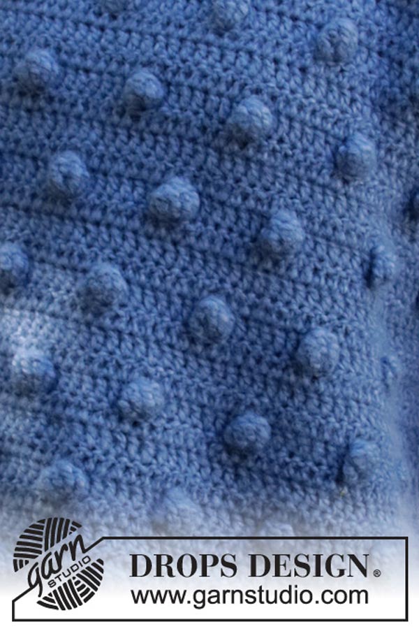 205-12 Breakfast in Paris hæklet sweater