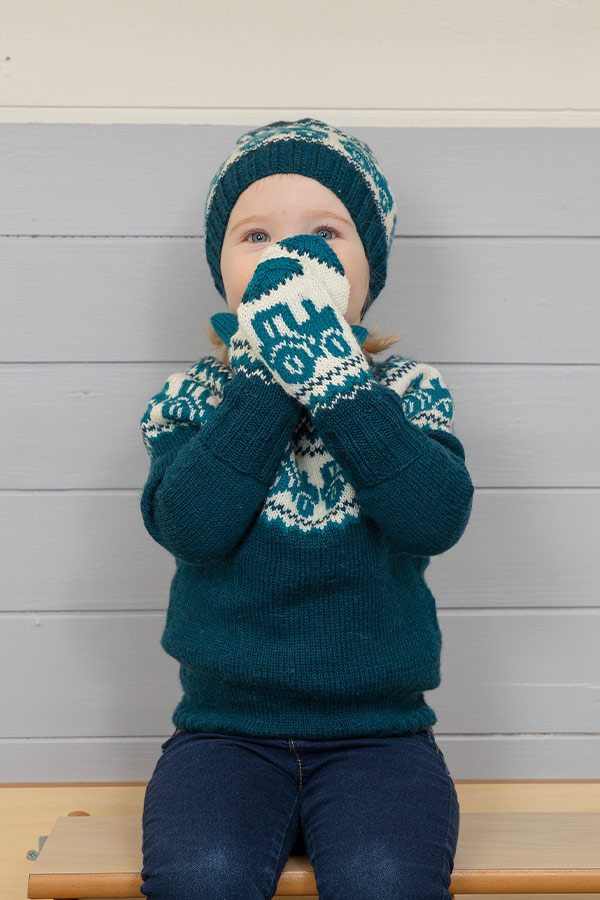 2110-6a Traktor hue og vanter petrol