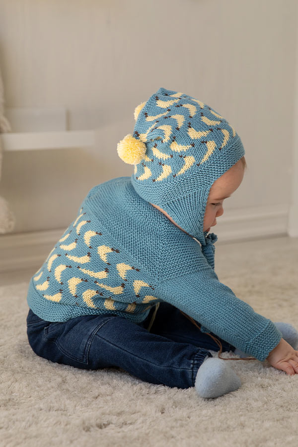 2126-10 Banan sweater og hue