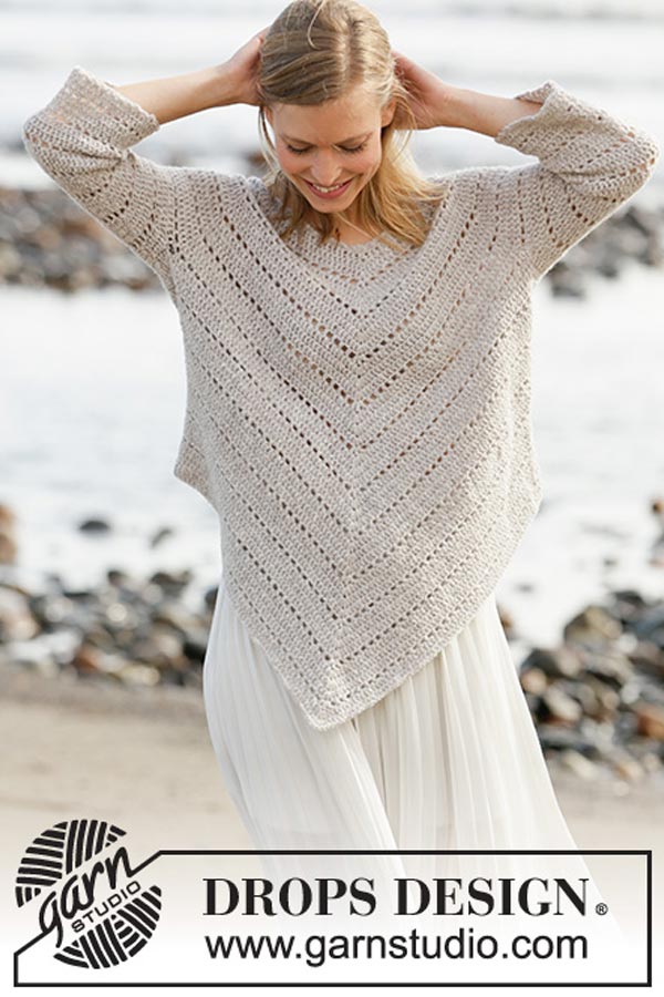 213-35 Hey June ponchosweater