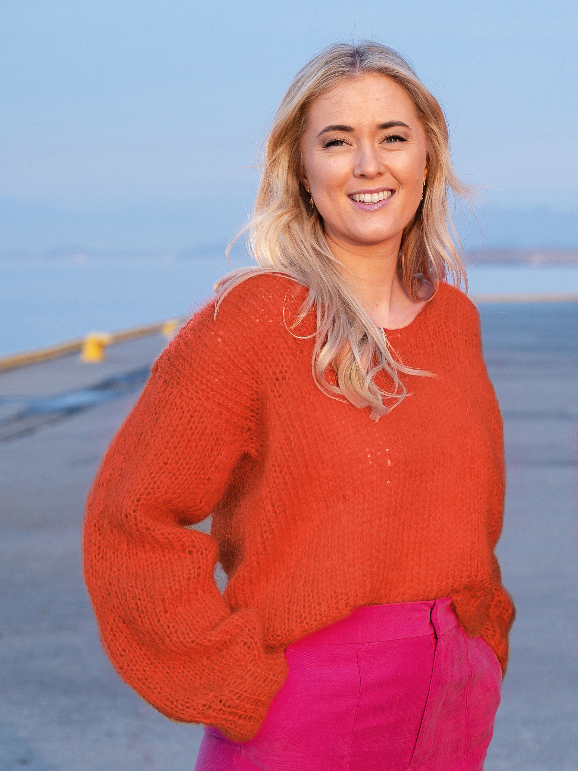 AMANDA sweater oransje