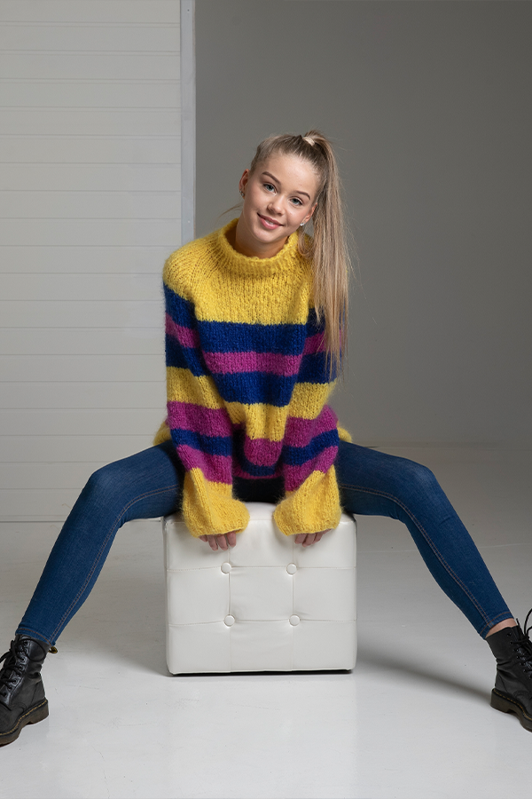 2201-1 Ragne sweater