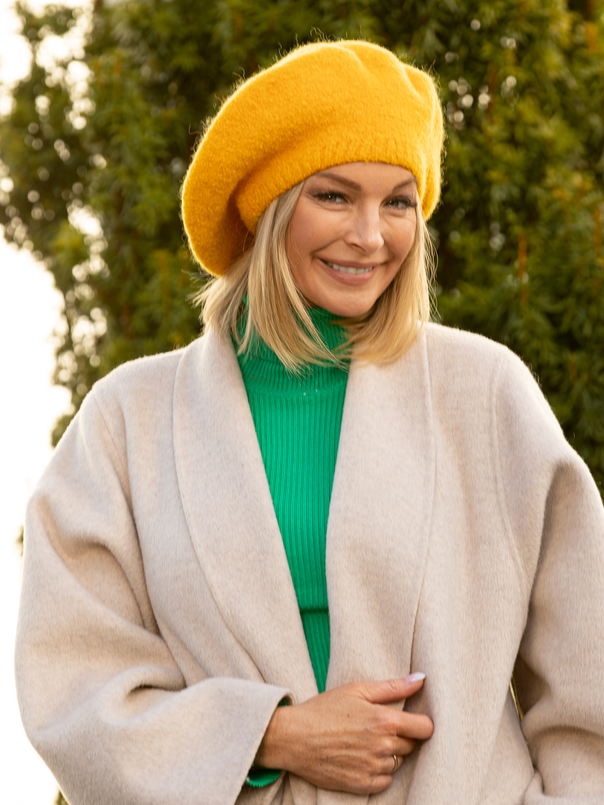 2211-3b Tove alpelue