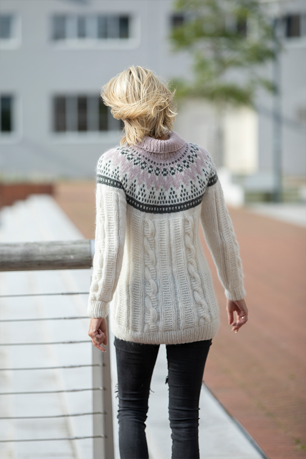 2226-8 Trinity sweater
