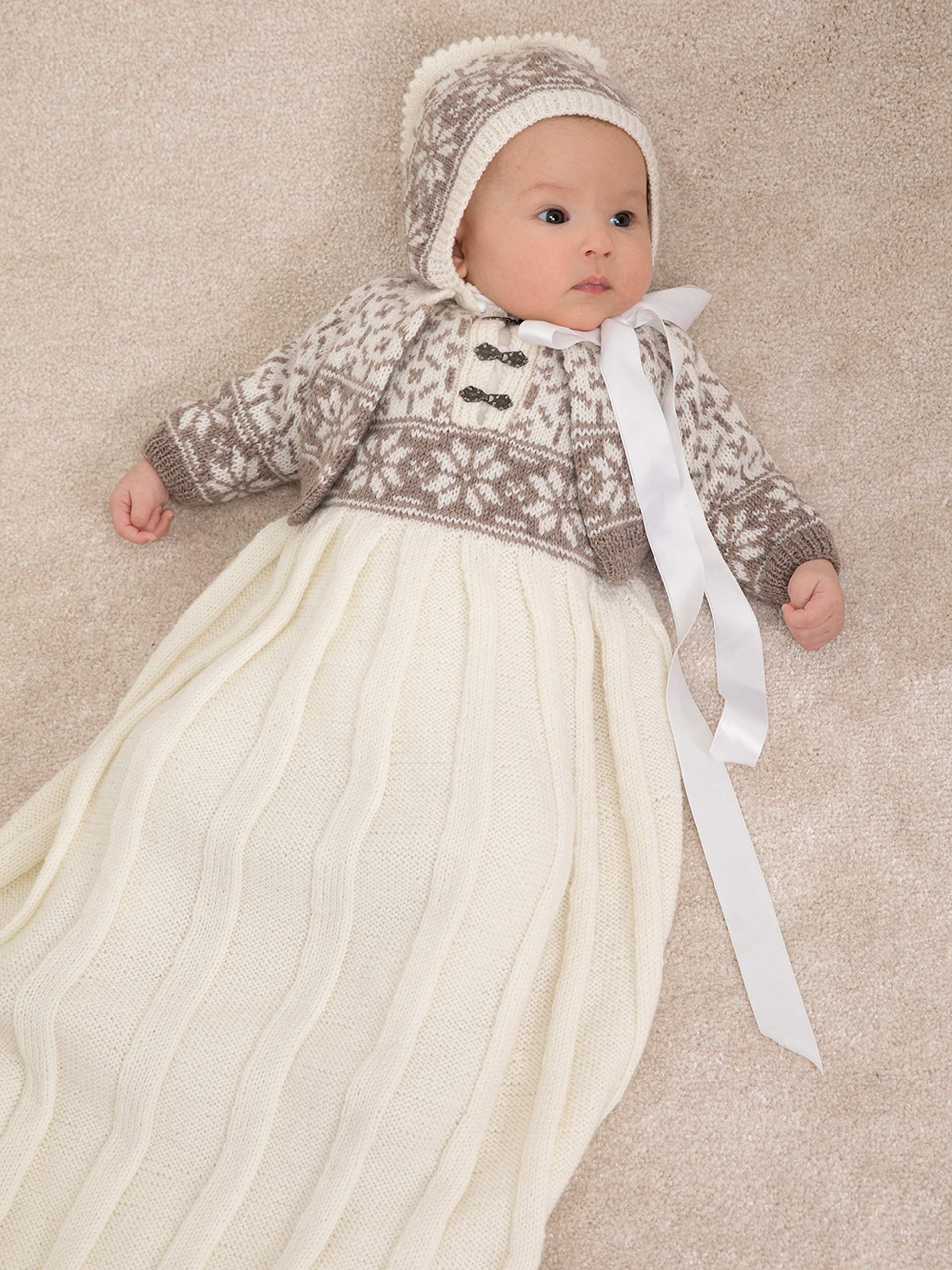 2304-02 Ellinor dåpskjole, jakke og kyse