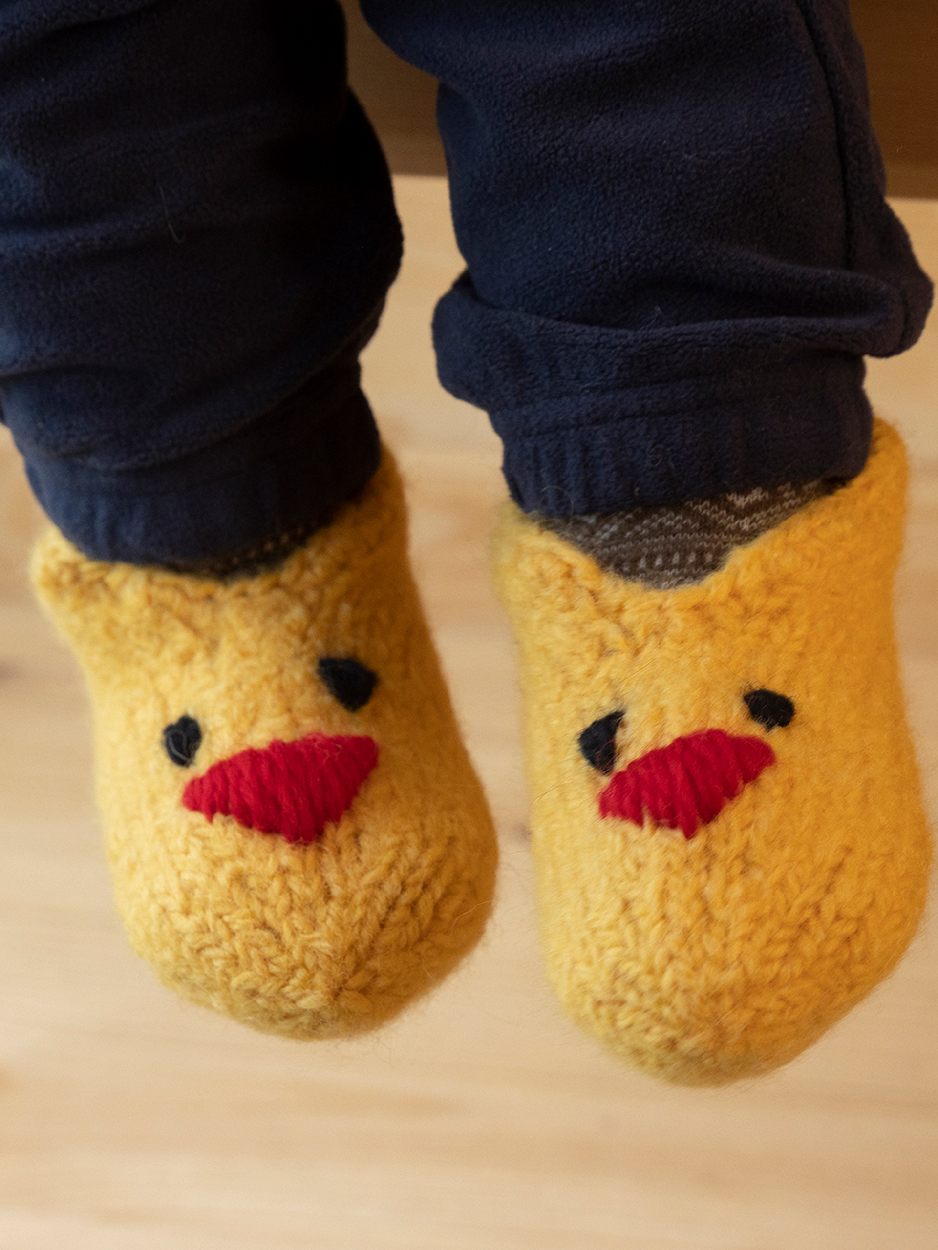 2310-18 Påskekylling tøfler