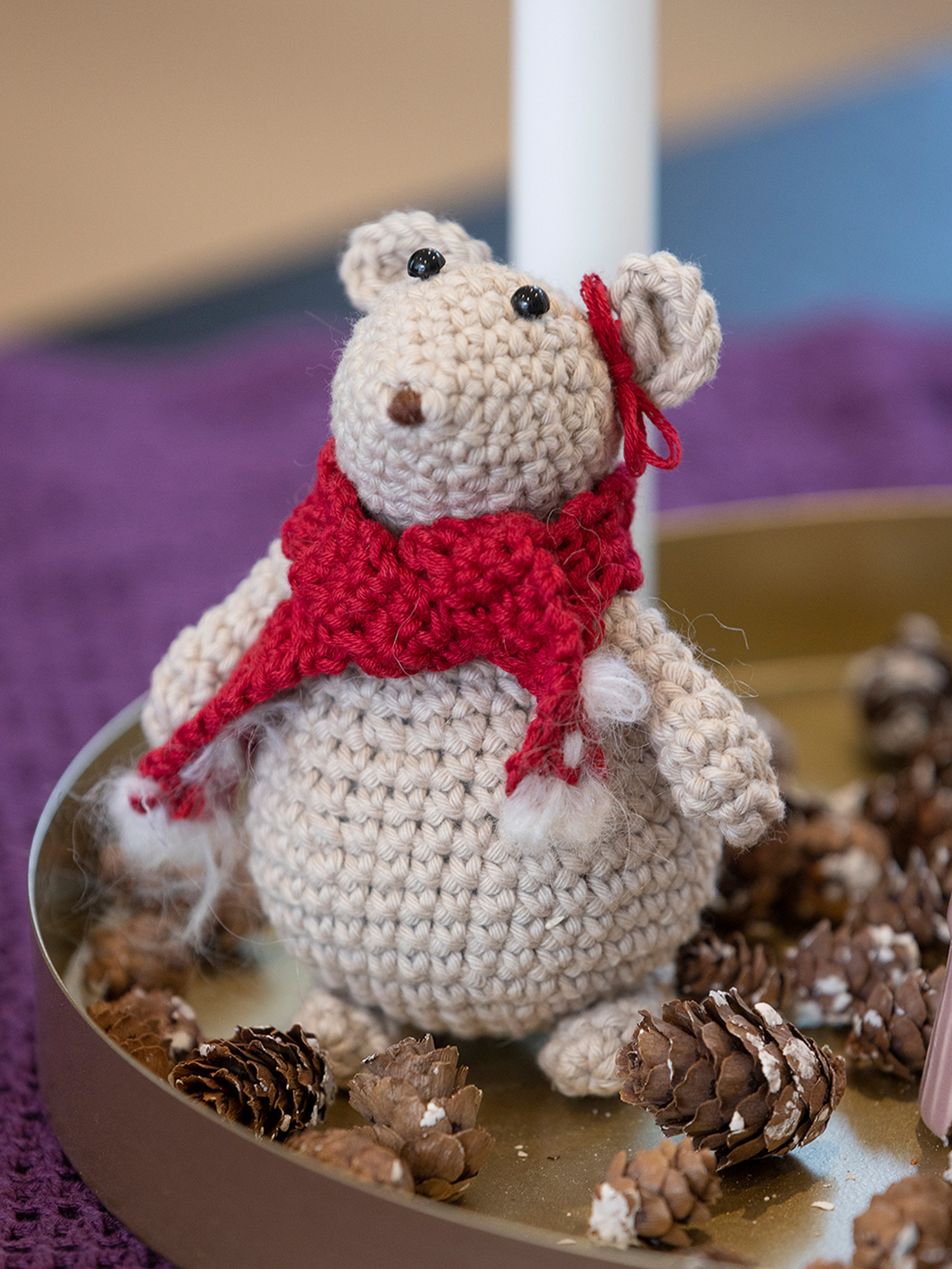 2334-13 Nicola julemus