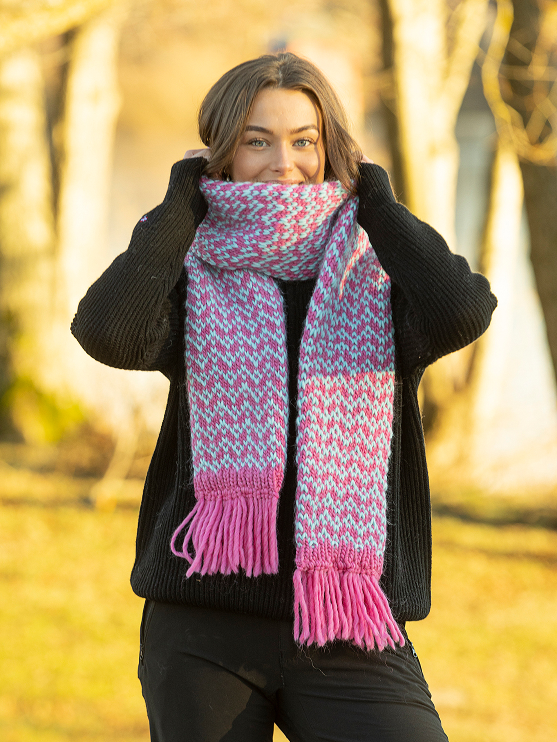 2404-20 Minde skjerf