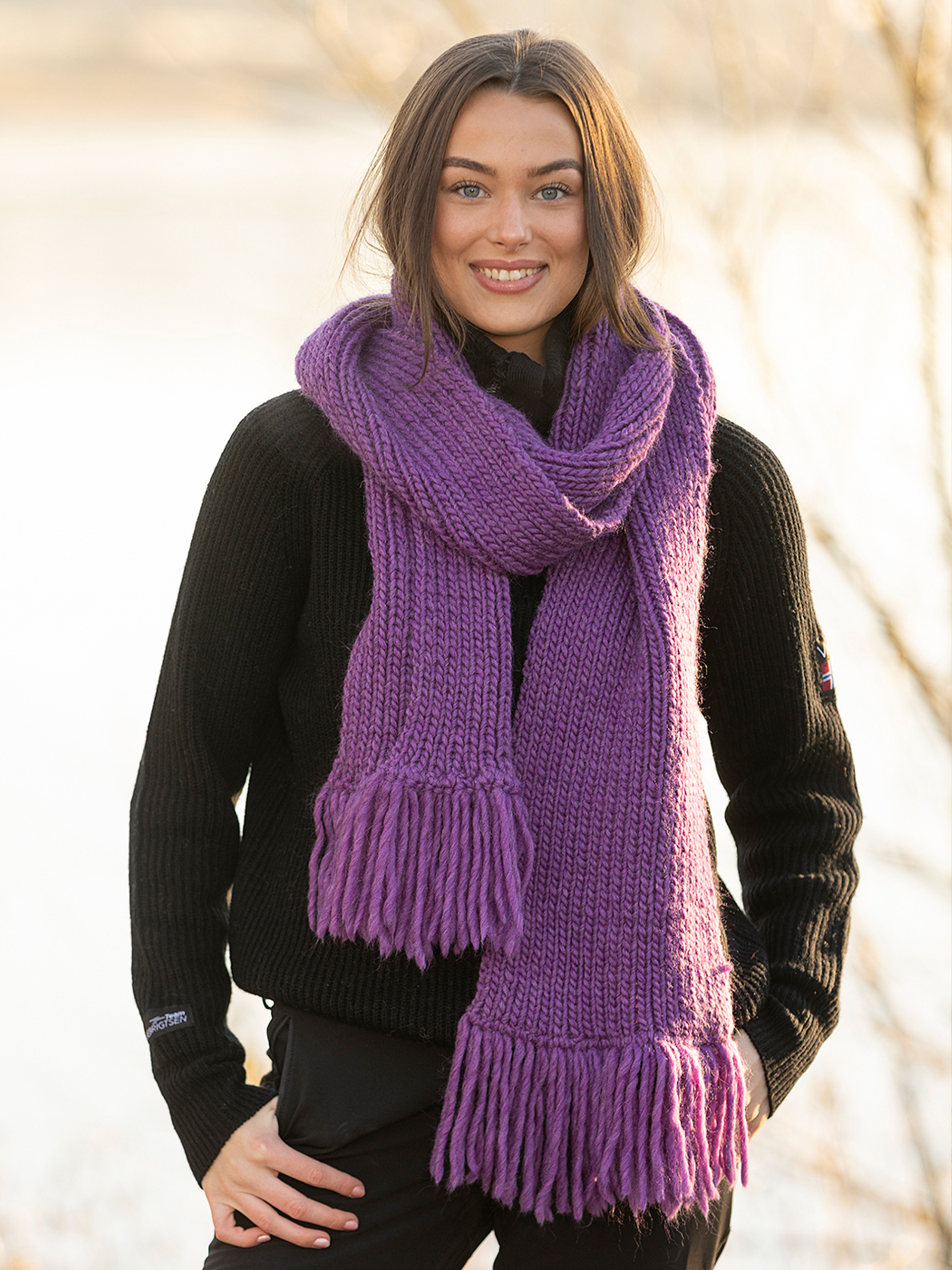 2404-22a Ellia skjerf