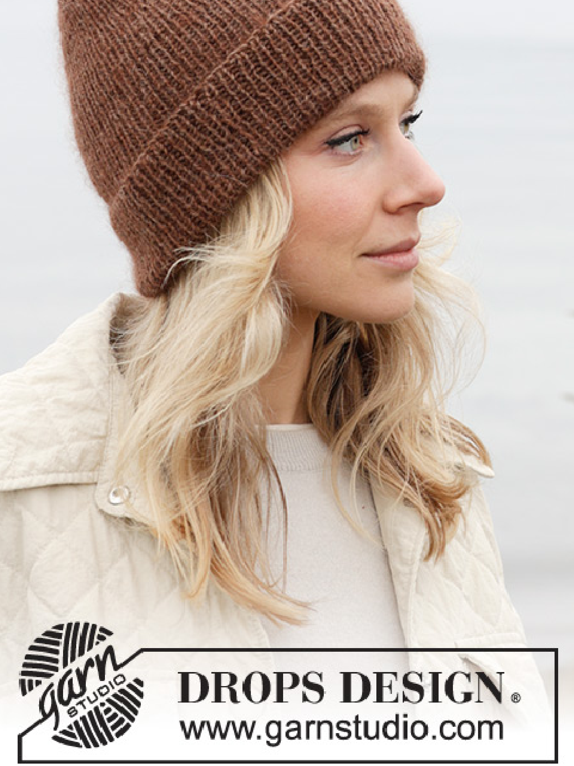 242-31 Hot Cocoa Hat