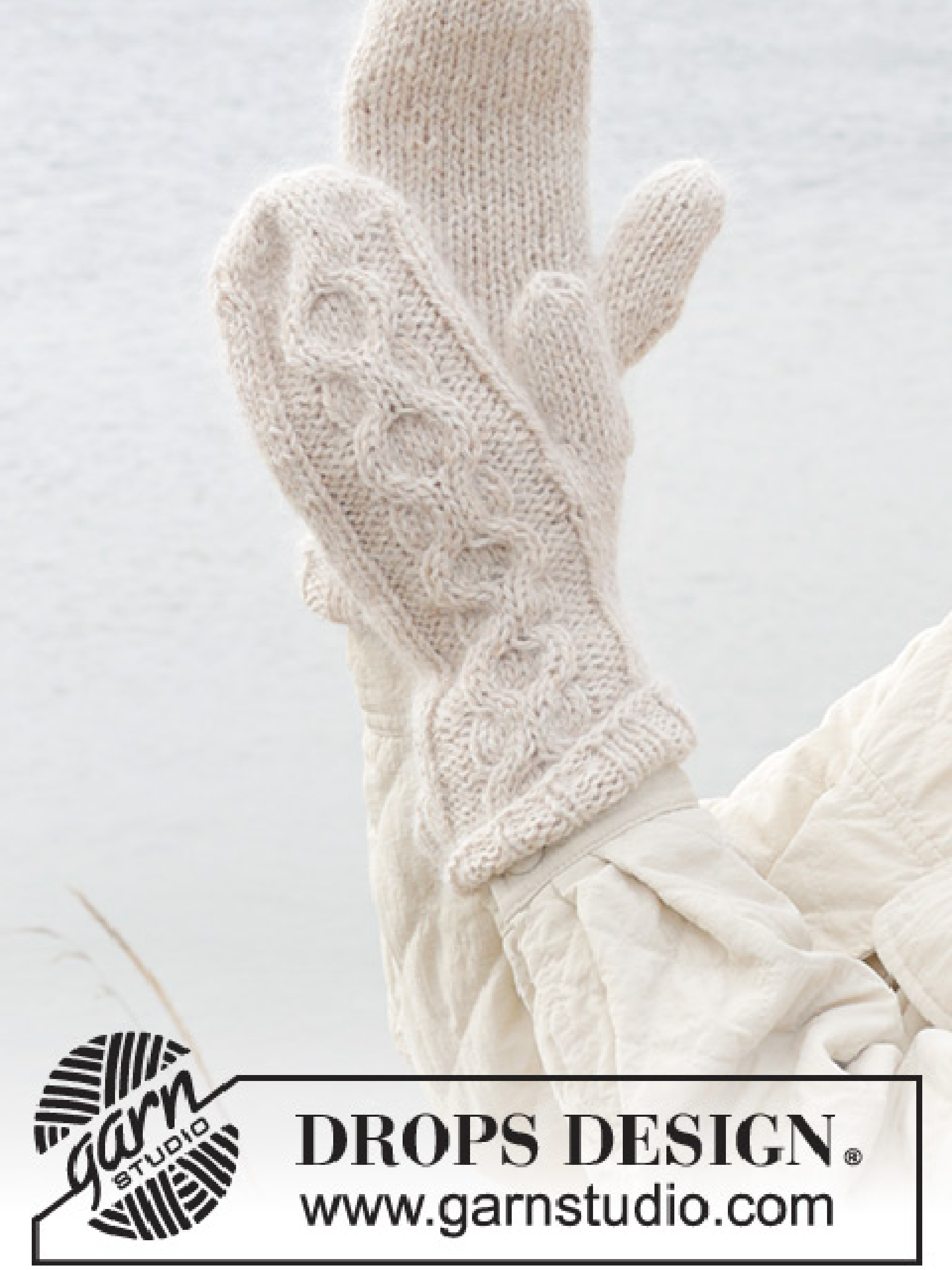 242-35 Slalom Slope Mittens