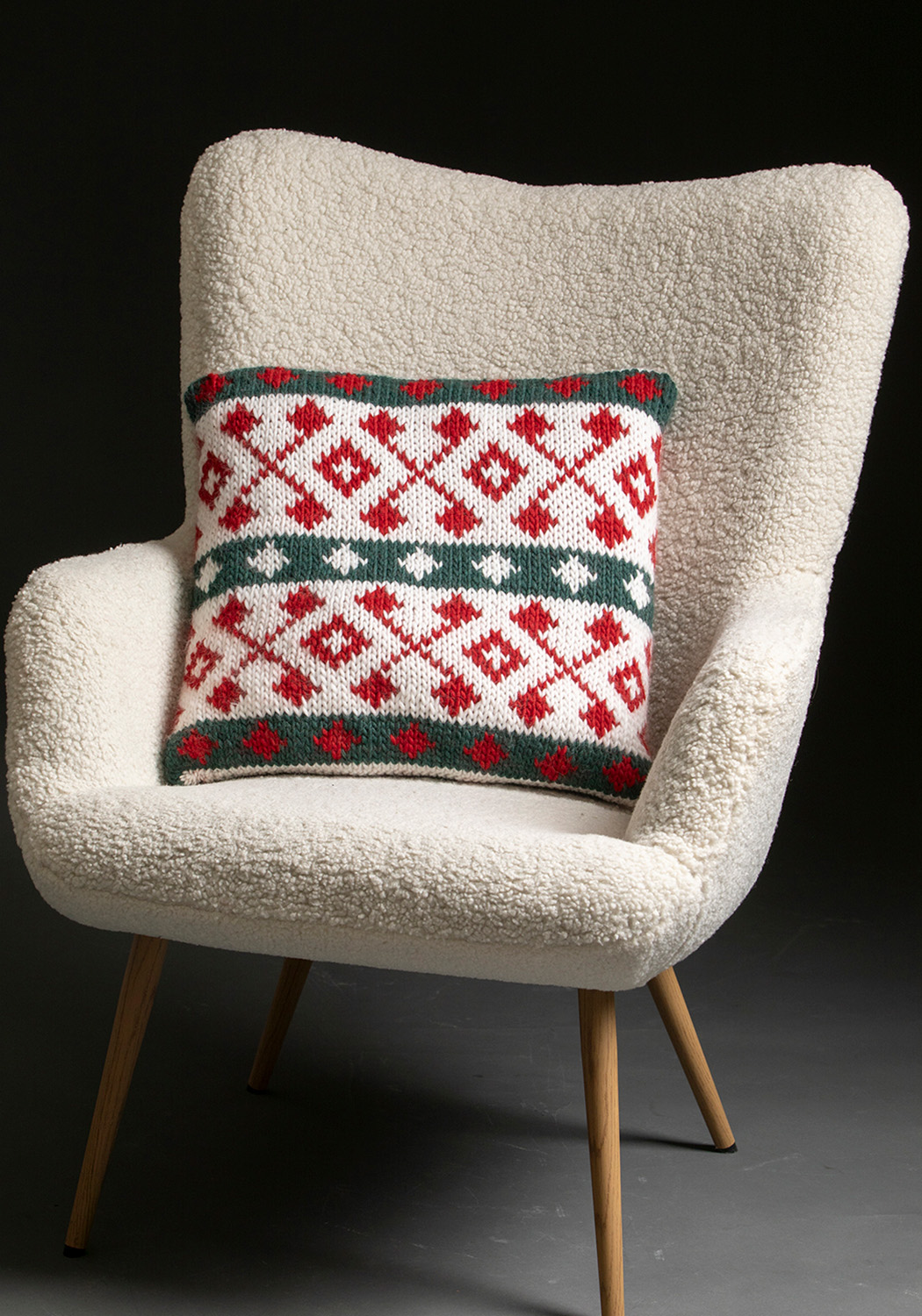 2431-17 Ocean eyes julepute