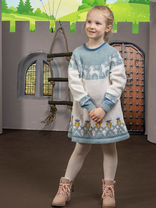 2505-2a Cassandra tunika