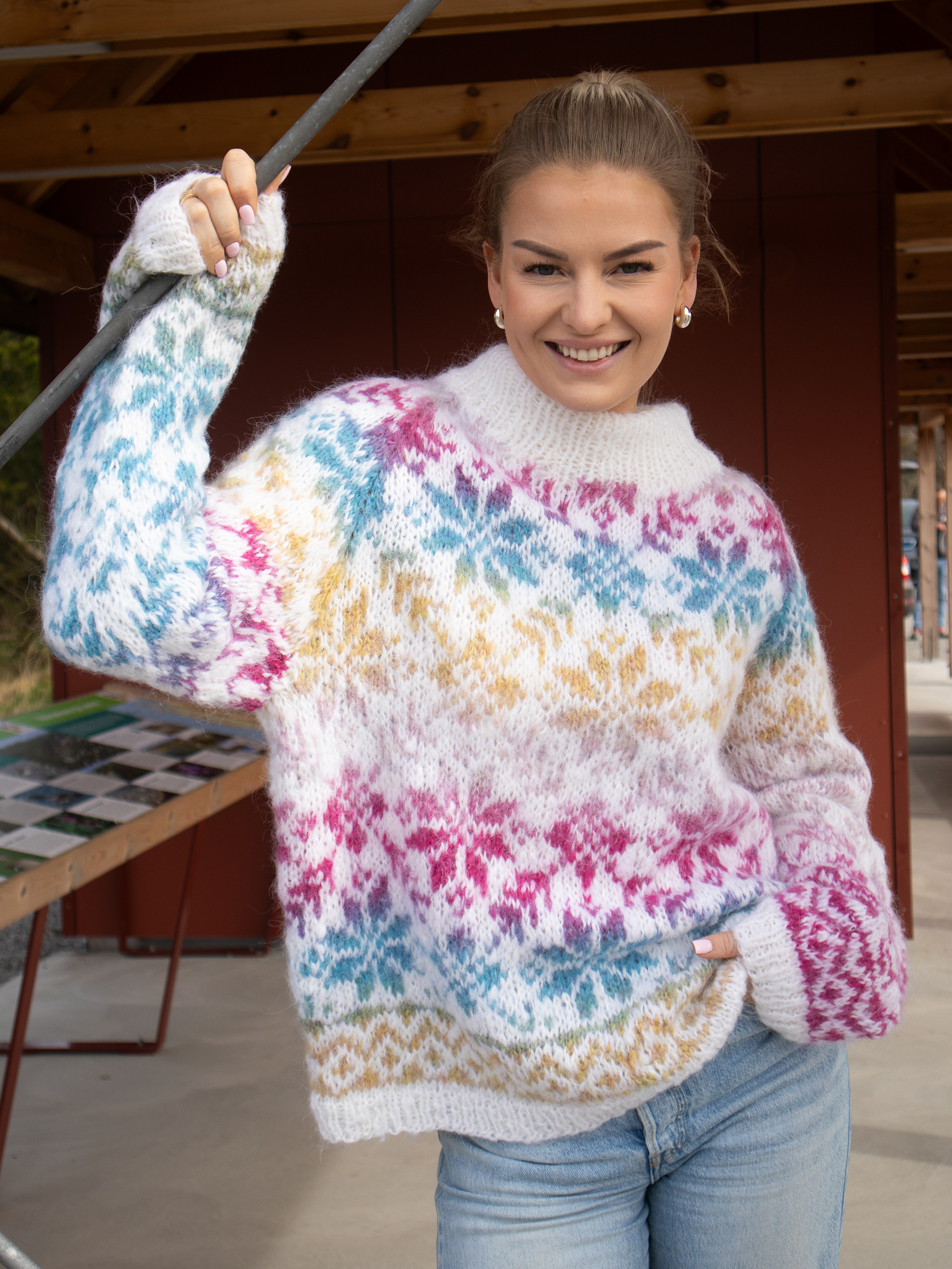 316-11 Carly sweater (Soft + Twisty Air)