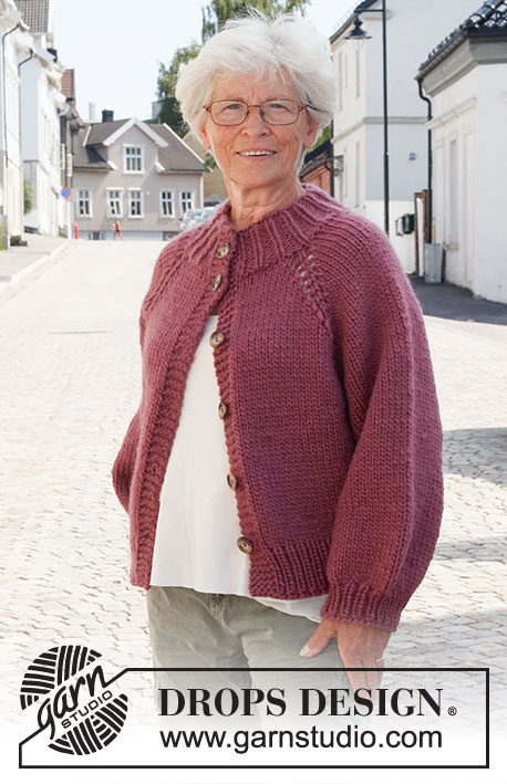 227-33 Almond Breeze beige