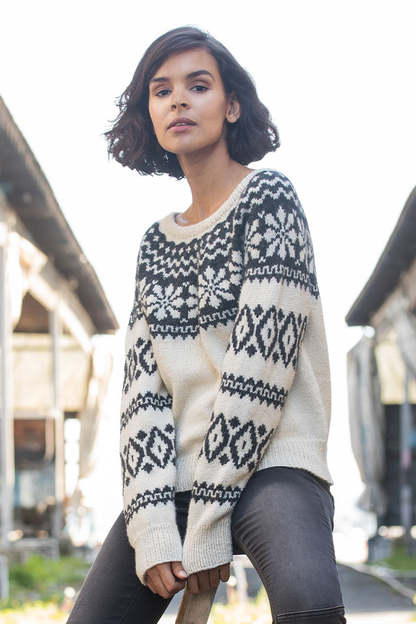 394-09 Aase kort sweater natur