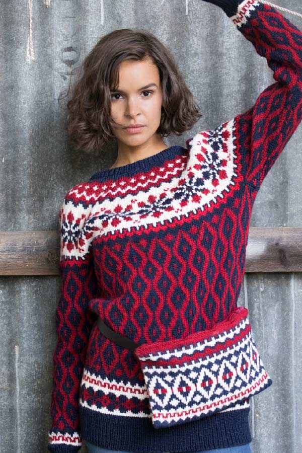 394-11 Anitra lang sweater marine