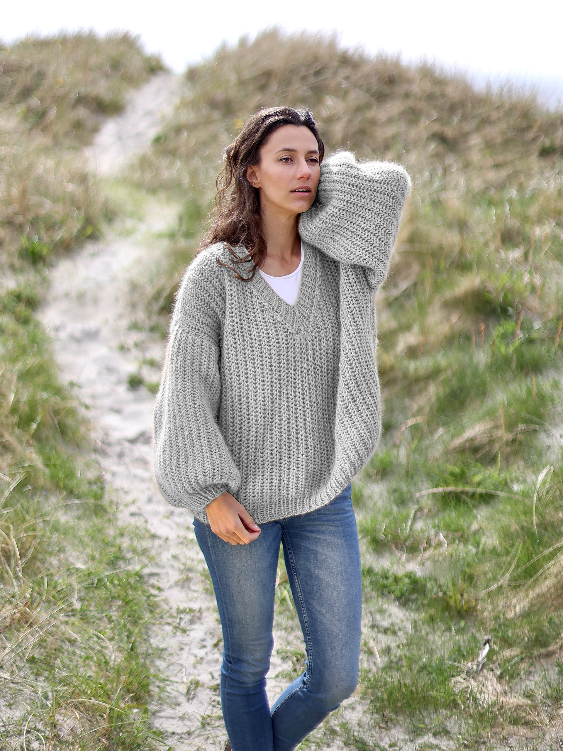 323S-01e BY BELL sweater